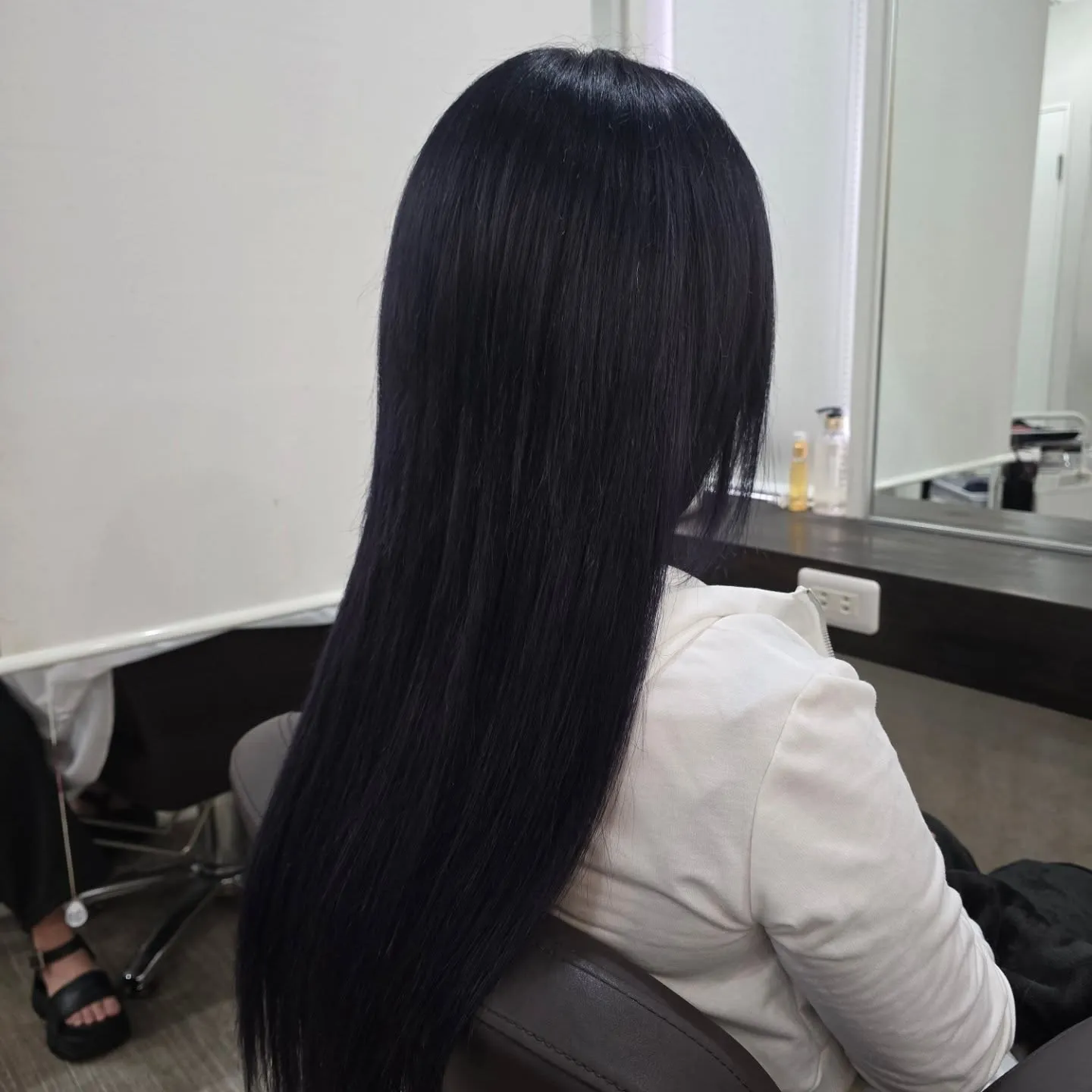 エクステ付けたままカラー🎵